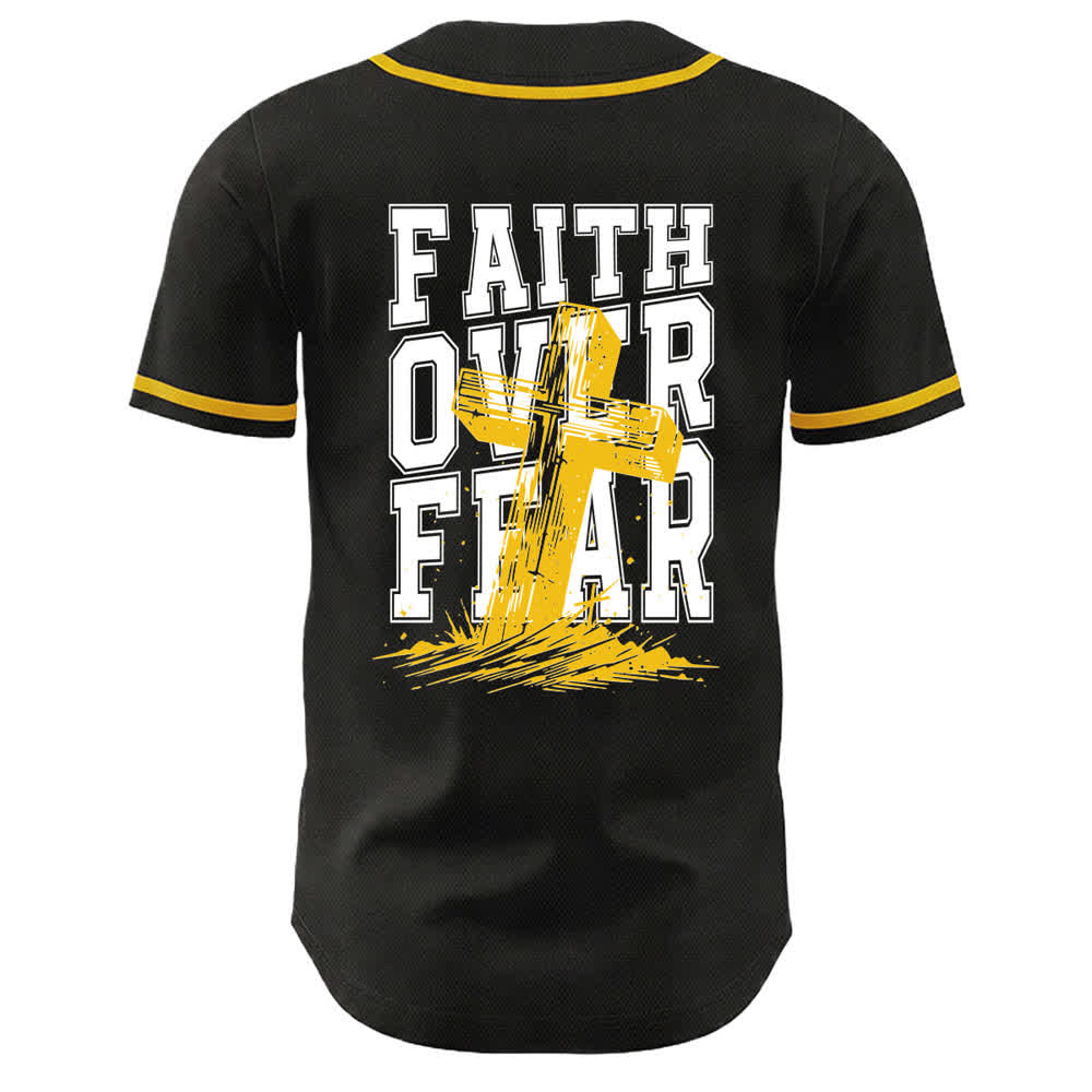 Camiseta de béisbol con ribete de contraste y cruz "Fe sobre el miedo" de Christianartworkshop - image 57