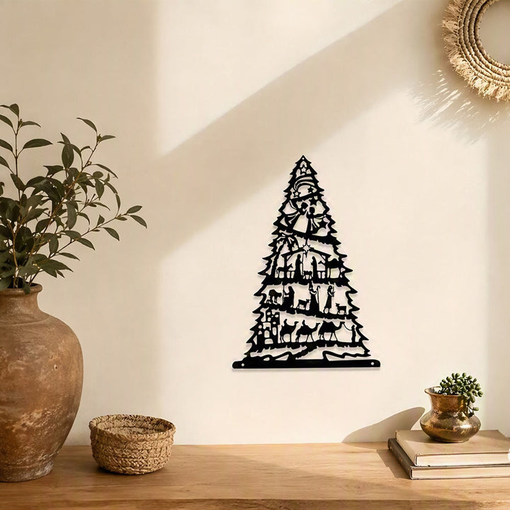 Christianartworkshop Cuadro metálico de pared con escena del Nacimiento y árbol de Navidad: emblema de paz eterna. - image 1