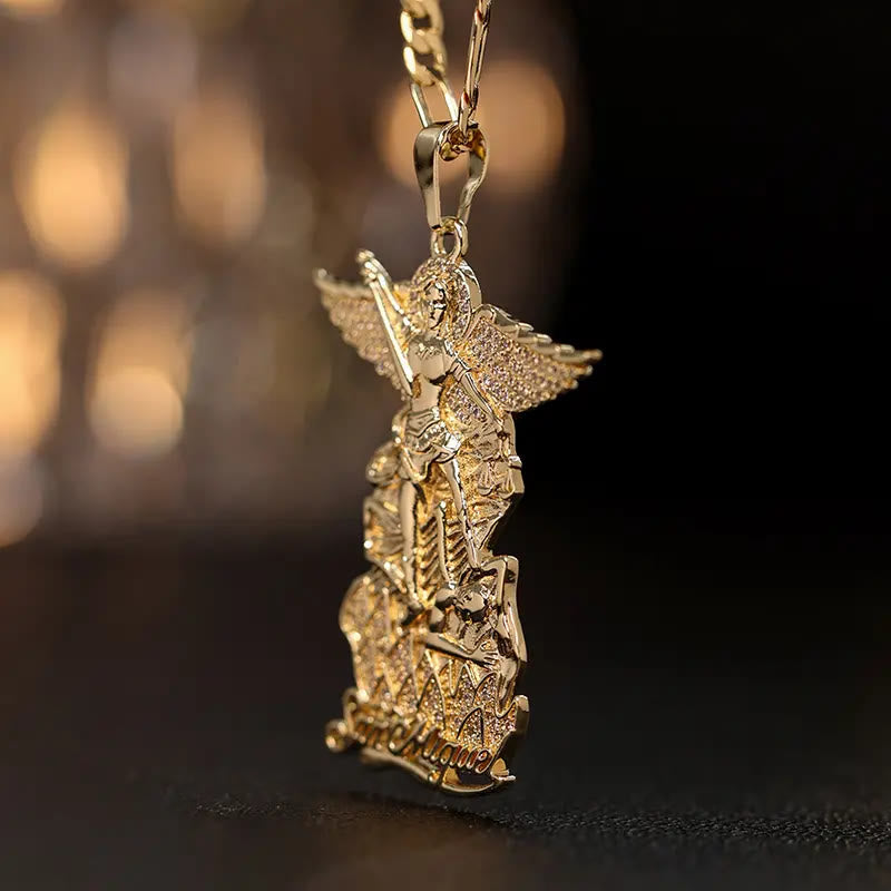 Christianartworkshop Collar con colgante de San Miguel Arcángel con circonita cúbica incrustada y cadena de ángel guardián. - image 4