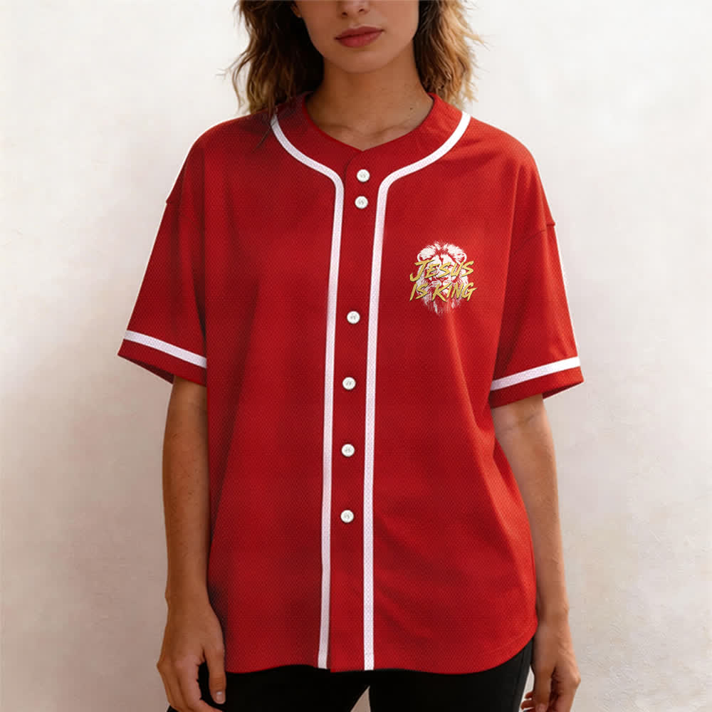 Christianartworkshop Camiseta de béisbol de malla con estampado de león "Jesús es Rey" - image 25