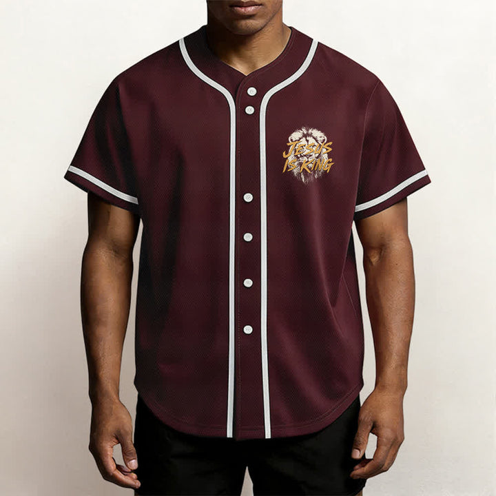 Camiseta de béisbol con gráfico del león "Jesús es rey" de Christianartworkshop - image 34