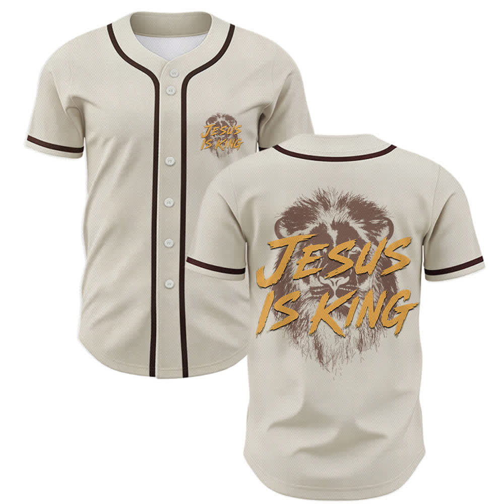 Camiseta de béisbol con gráfico del león "Jesús es rey" de Christianartworkshop - Beige - 5XL - image 49