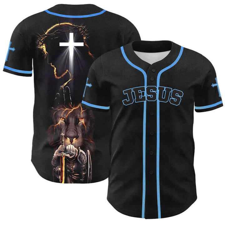 Camiseta de béisbol negra con botones y armadura de león de Christianartworkshop con Jesús. - Azul cielo - 5XL - image 28