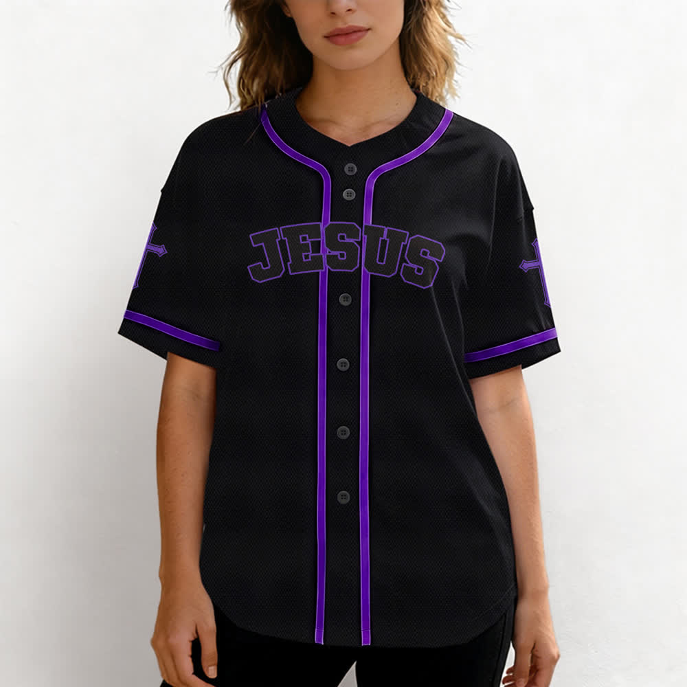 Camiseta de béisbol negra con botones y armadura de león de Christianartworkshop con Jesús. - image 60
