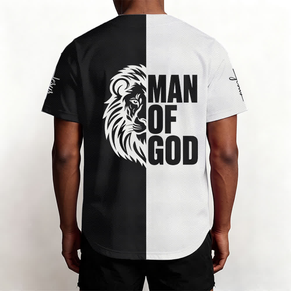 Camiseta de béisbol dividida en blanco y negro de Christianartworkshop Niño de Dios - image 5