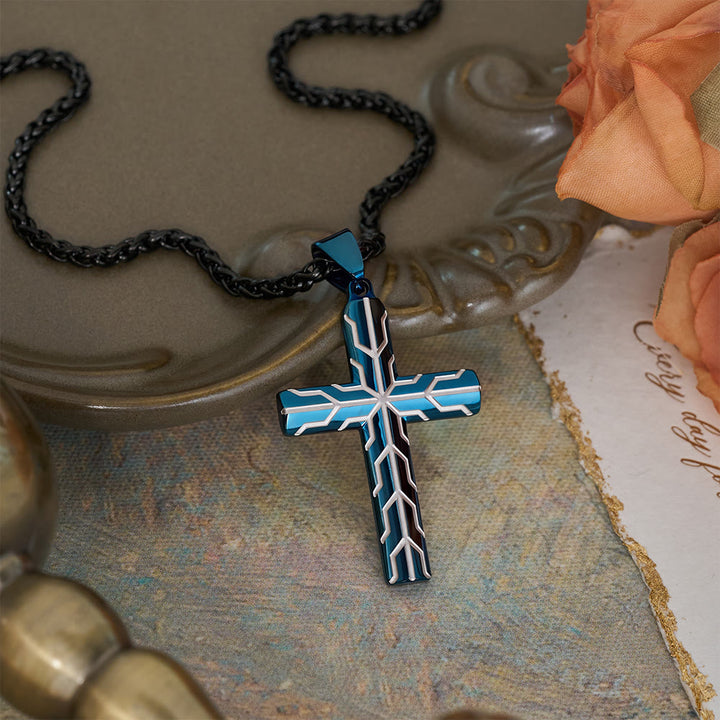 Christianartworkshop Collar con colgante de cruz grabada con patrón de relámpagos dorados y azules brillantes: emblema atemporal de la gentil protección celestial. - Azul - image 5