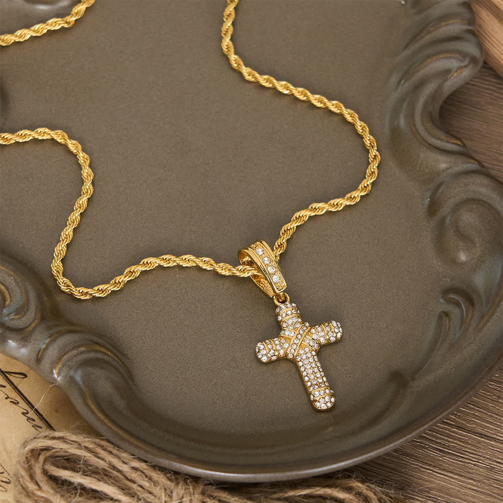 Christianartworkshop Collar con cruz de cadena de cuerda con incrustaciones de diamantes: emblema de la gracia celestial eterna. - Dorado - image 1