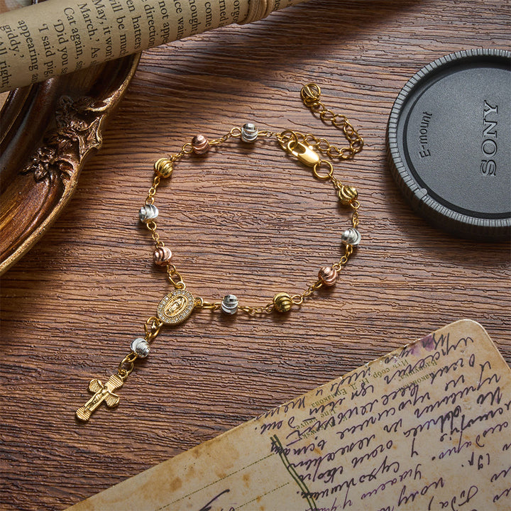 Christianartworkshop Pulsera delicada con cuentas texturizadas y crucifijo de Nuestra Señora de Guadalupe: Portadora de la gracia sagrada perdurable. - Nuestra Señora y Crucifijo B - image 2
