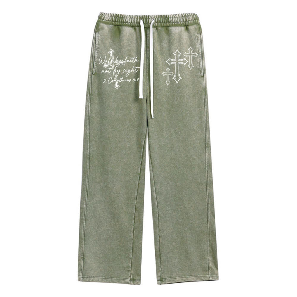 Christianartworkshop Escritura Caminar por fe Declaración de cruz ornamentada Pantalones deportivos lavados - Verde militar - XL - image 6