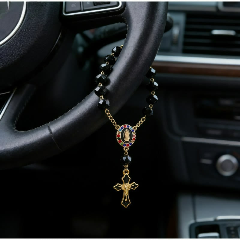 Christianartworkshop Elegante medallón esmaltado con crucifijo y rosario para coche: emblema de paz y consuelo sagrado. - Negro - image 0