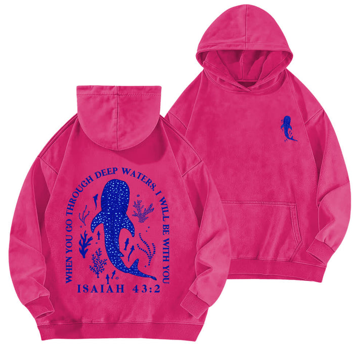 Christianartworkshop Sudadera con capucha lavada con diseño de tiburón ballena en aguas profundas (Isaías 43:2) - Rosa - 5XL - image 15
