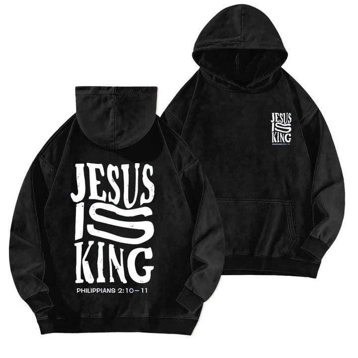 Christianartworkshop Sudadera con capucha lavada con estampado frontal y trasero de "Jesús es Rey" - Negro - 5XL - image 3
