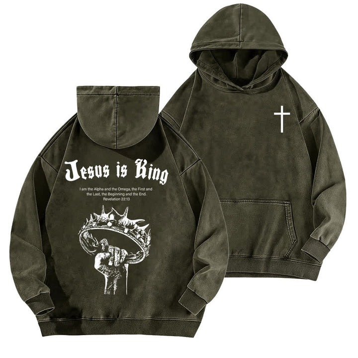 Christianartworkshop Sudadera con capucha lavada "Jesús es Rey Corona de Espinas" - Verde militar - 5XL - image 9