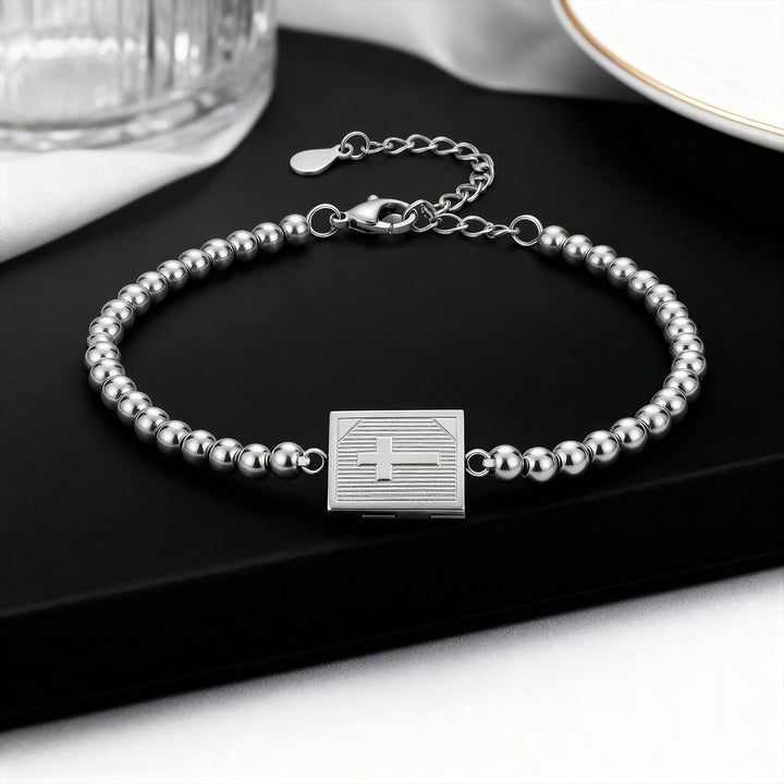 Christianartworkshop Pulsera con medallón en forma de libro que se puede abrir y cuenta en forma de cruz: símbolo de una preciada devoción interior. - Plata - image 3