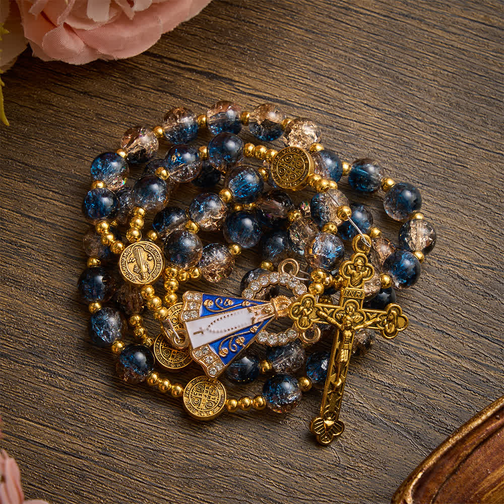 Christianartworkshop Rosario antiguo de cuentas de cristal azul champán radiante con la imagen de Nuestra Señora de Aparecida y un crucifijo detallado. - image 5
