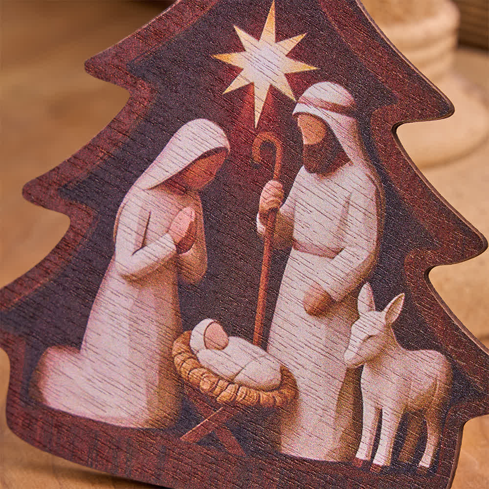 Christianartworkshop Adorno colgante de madera con forma de árbol y escena de la Natividad de la Sagrada Familia. - image 3