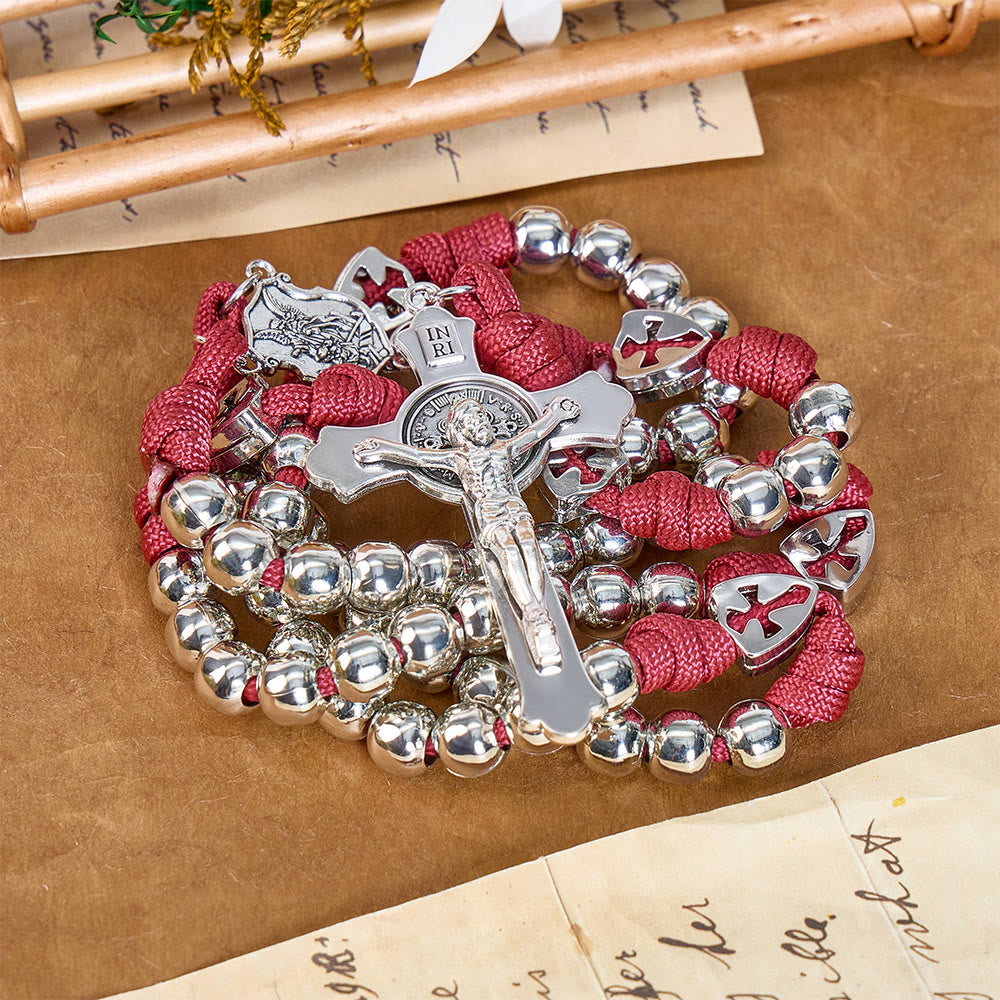 Rosario de paracord resistente con crucifijo esculpido de Christianartworkshop : Tótem de fortaleza divina permanente. - Rojo - image 0