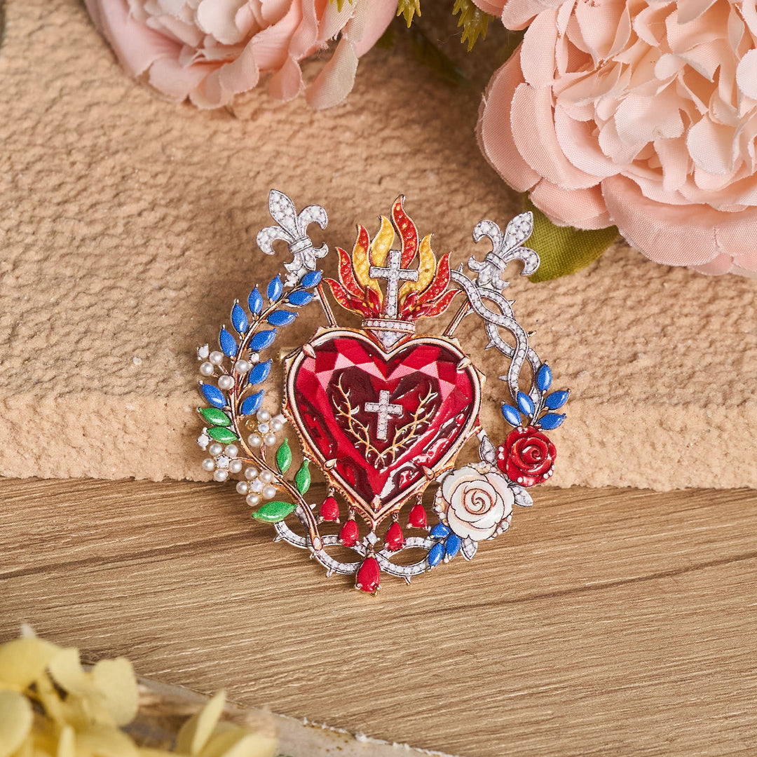 Christianartworkshop Broche detallado de figura sagrada en aleación de zinc: símbolo de la gracia eterna y serena. - Sagrado Corazón - image 6
