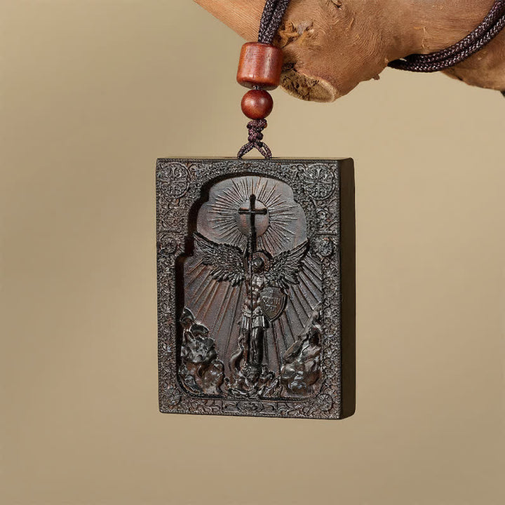 Christianartworkshop Collar de madera tallada del Sagrado San Miguel: Emblema de la Inquebrantable Liberación Divina - Ébano africano - image 3