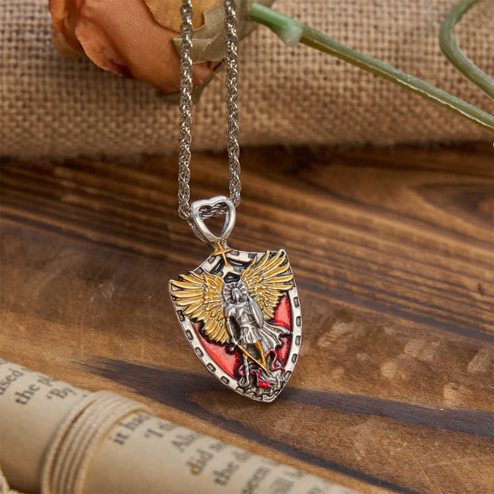 Christianartworkshop Collar con colgante de escudo de San Miguel de aleación: símbolo de valentía y fuerza divina. - San Miguel - image 0