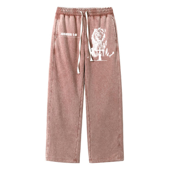 Christianartworkshop Pantalones deportivos lavados de corte relajado con el lema "Coraje de león" de Josué 1:9 - Marrón - 2XL - image 42
