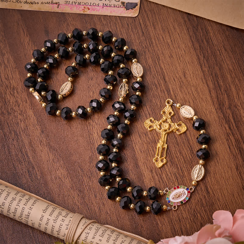 Christianartworkshop Rosario de lujo de cristal negro facetado con crucifijo dorado ornamentado y medalla de Nuestra Señora. - image 2