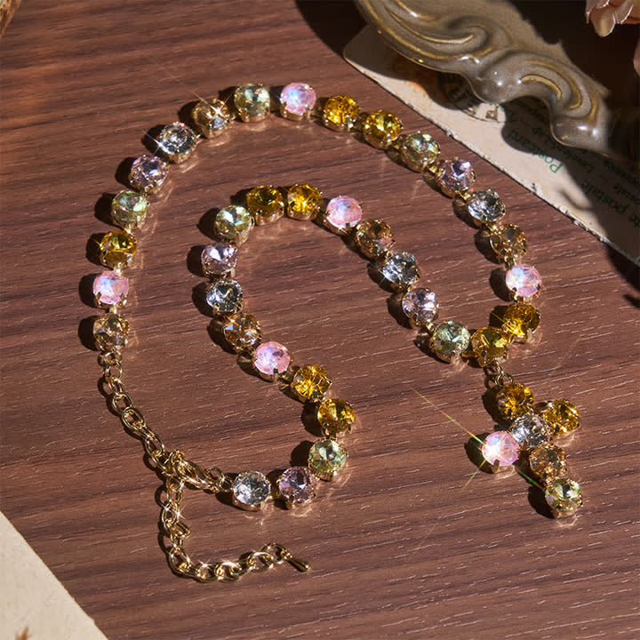 Christianartworkshop Collar con cruz de cobre y cristal Rivoli: símbolo de la inquebrantable majestad divina. - Amarillo - image 6