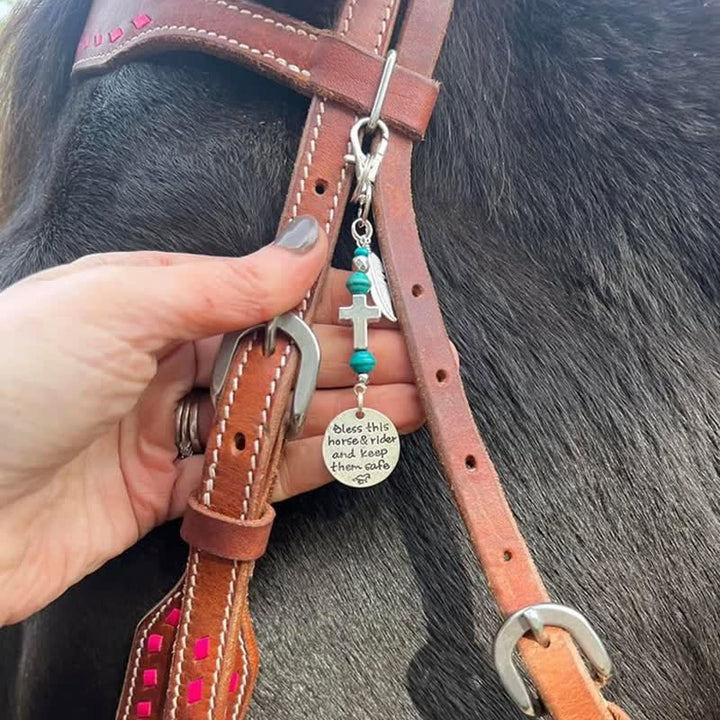 Christianartworkshop Llavero metálico multiusos con dije de silla de montar y brida de caballo con cruz bendecida. - image 12