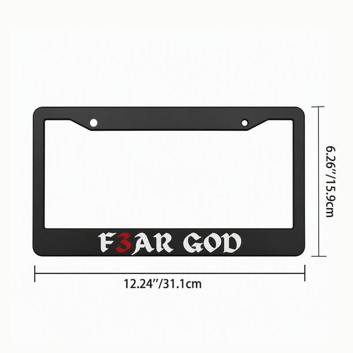 Christianartworkshop Marco de metal delgado para automóvil con la inscripción en negrita “F3AR GOD”: Símbolo de la eterna majestad divina. - image 10