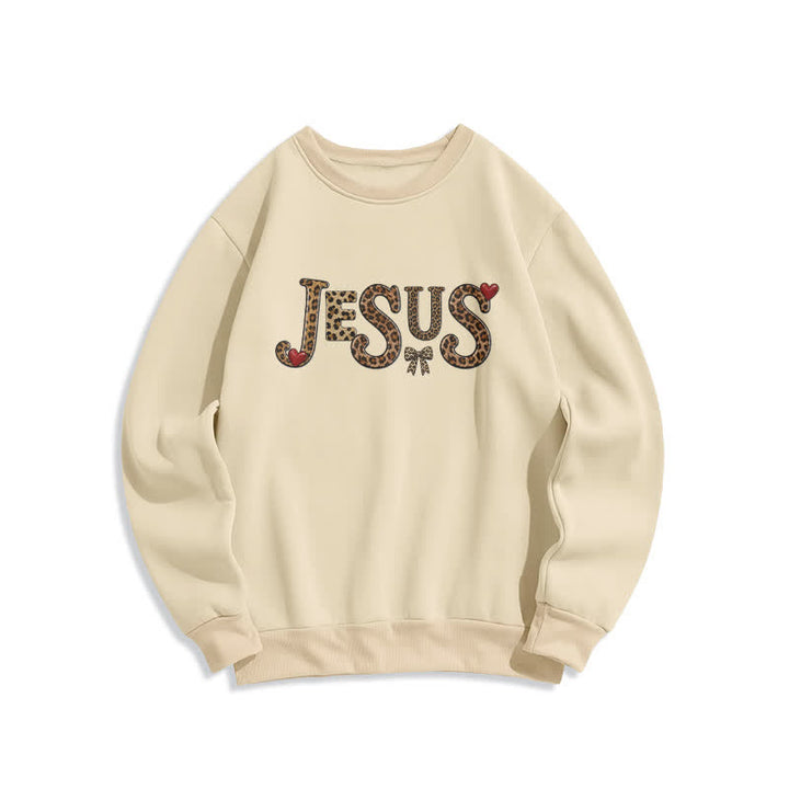 Christianartworkshop Sudadera polar de cuello redondo con lazo y corazón de leopardo de Jesús - Beige - 2XL - image 2