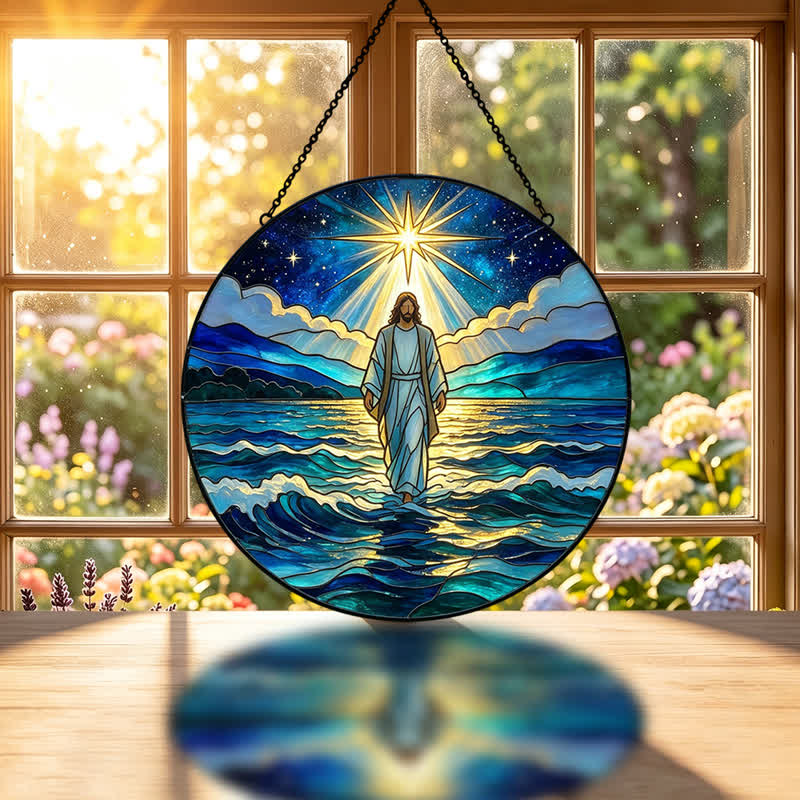 Christianartworkshop Atrapasueños de cristal de Jesús en el océano profundo de la noche: emblema de autoridad sagrada y tranquilizadora. - image 1