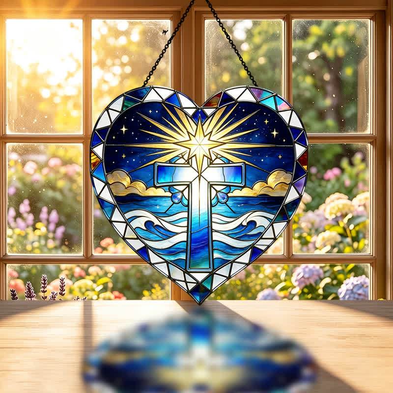 Christianartworkshop Elegante atrapasoles de cristal con forma de cruz en forma de corazón: emblema de cálida gracia sagrada. - image 1