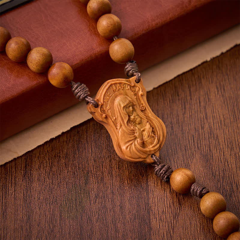 Christianartworkshop Rosario de madera natural con motivo de la Virgen y el Niño: símbolo de la constante calidez divina. - image 18