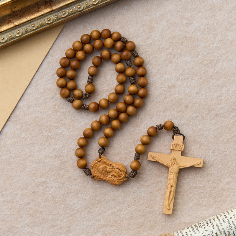 Christianartworkshop Rosario de madera natural con motivo de la Virgen y el Niño: símbolo de la constante calidez divina. - image 14