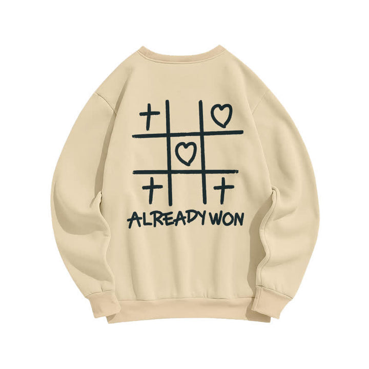 Christianartworkshop Sudadera negra de cuello redondo con estampado de corazón cruzado "Already Won" - image 7
