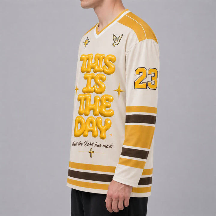 Christianartworkshop Esta es la camiseta de hockey con estampado en relieve del día - image 6